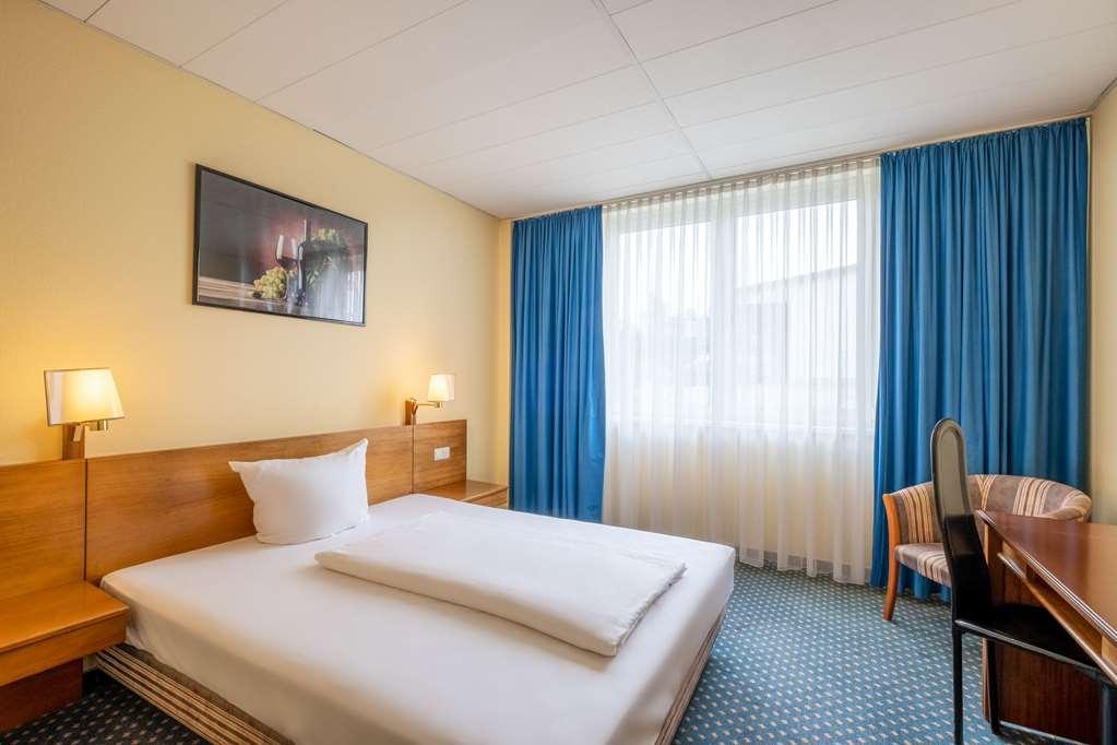 Quick Hotel Dresden West Kesselsdorf Δωμάτιο φωτογραφία